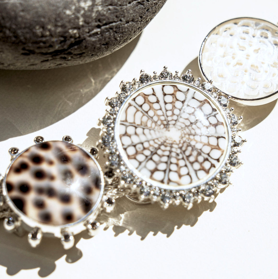 Neutrals & Earth Tones