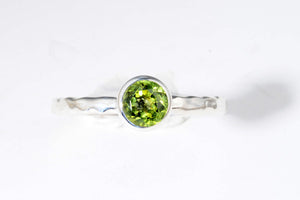 August Peridot stackable ring